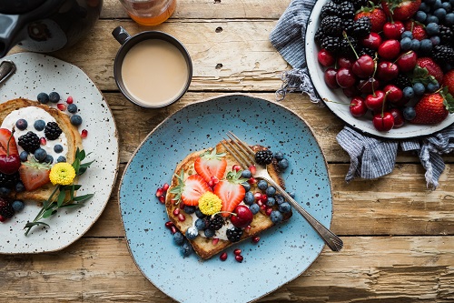 Photo of beautifully arranged food